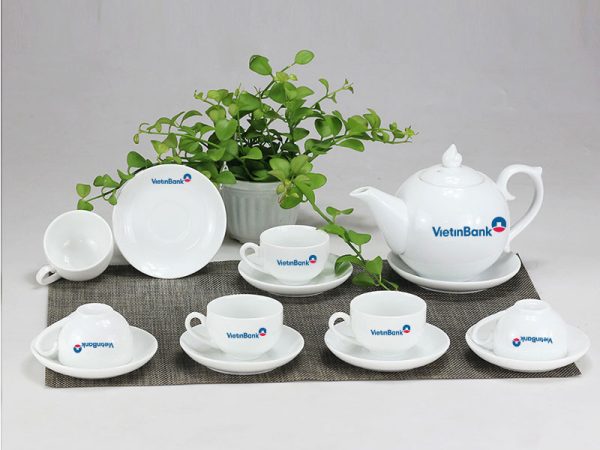 Bộ Ấm Chén In Logo Bát Tràng Chóp Lửa Trắng Giá Rẻ ACLGQBV213