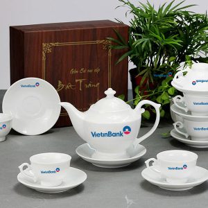 Bộ Ấm Chén In Logo Bát Tràng Dáng Đèn Thần Đẹp Tinh Tế ACLGQBV203