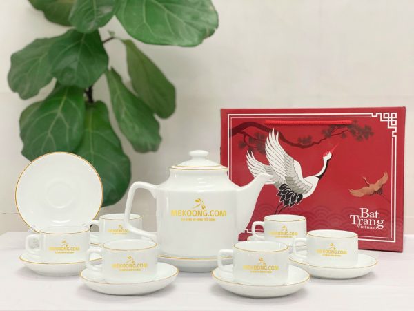 Bộ Ấm Chén In Logo Vuông Cao Bát Tràng Chỉ Vàng cho khách hàng ACLGQBV193