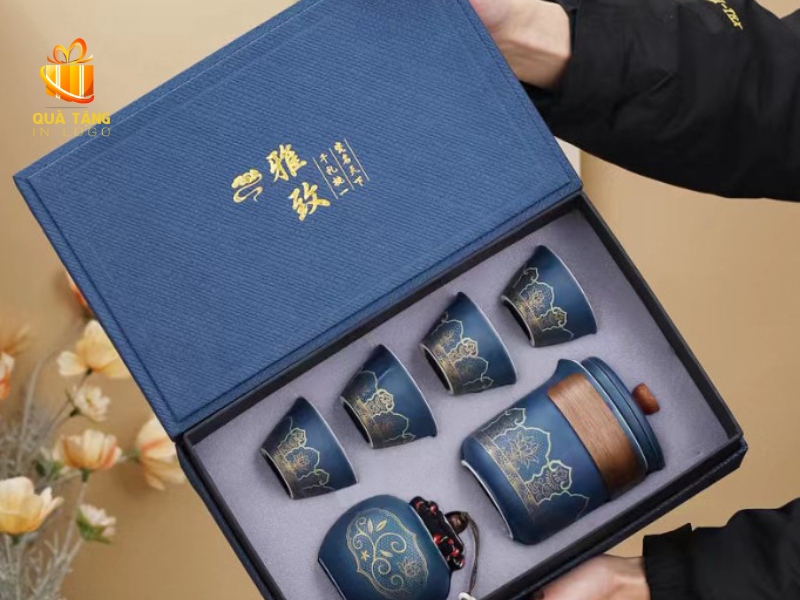100+ Mẫu quà tặng doanh nghiệp cao cấp - In logo theo yêu cầu 2 100+ Mẫu quà tặng doanh nghiệp cao cấp – In logo theo yêu cầu