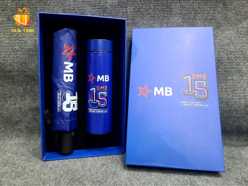 Gợi Ý Quà Tặng Doanh Nghiệp Hot Nhất Theo Xu Hướng 2025 1 Gợi Ý Quà Tặng Doanh Nghiệp Hot Nhất Theo Xu Hướng 2025
