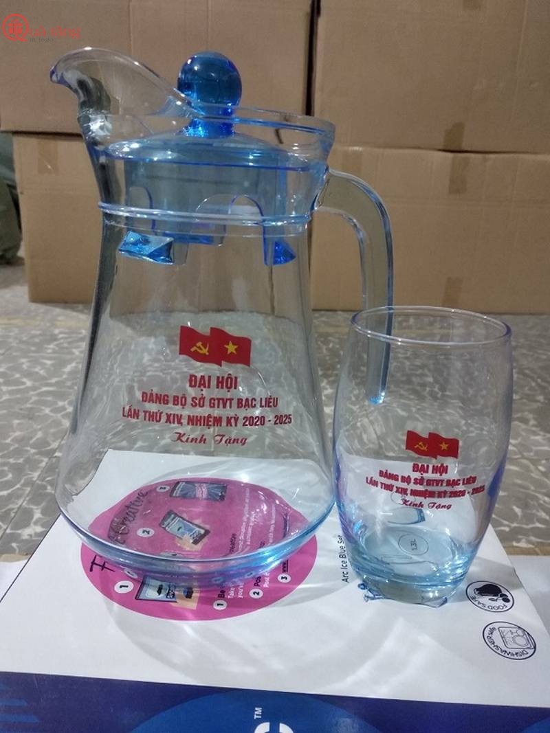 Bình Ly Thủy Tinh In Logo Tổng hợp mẫu quà tặng bất động sản doanh nghiệp ý nghĩa