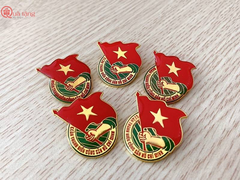 Huy hiệu cài áo đại hội Set Bộ Quà Tặng Đại Hội Đảng Bộ Chất Lượng Ý Nghĩa