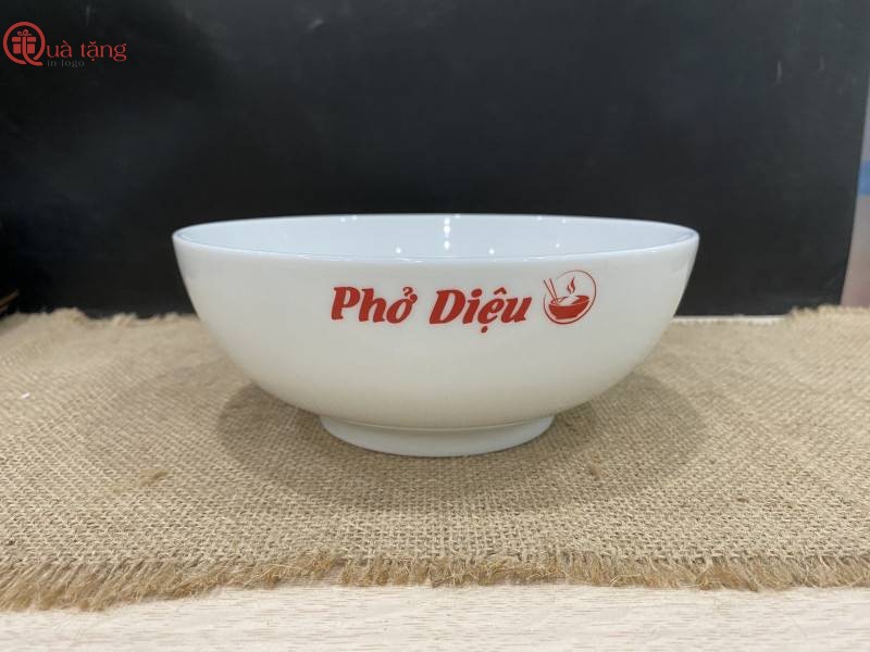 Tô Sứ In Logo 21+ Mẫu quà tặng tri ân khách hàng độc đáo, ấn tượng