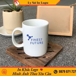 Ly sứ Minh Long trắng trơn quai tròn in logo College Compass LSMLILG55