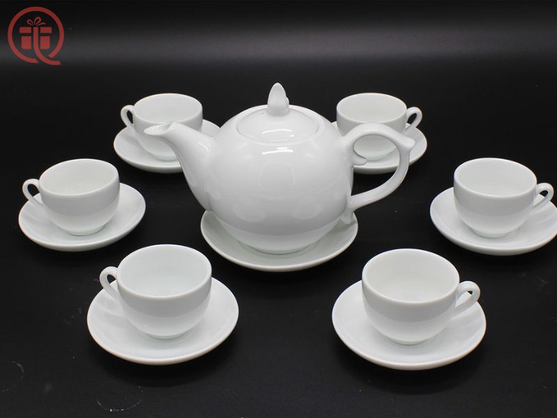 Bộ ấm chén trà