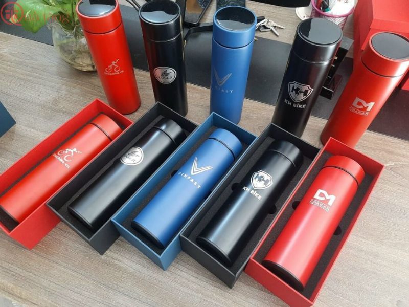 Bình giữ nhiệt in logo Cửa hàng quà tặng in logo phường Sài Gòn uy tín, chất lượng!